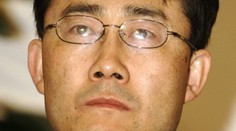 Čínsky vedec nahneval Peking: Nevylúčil, že pandémiu koronavírusu spustil únik z laboratória