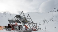 V Lomnickom sedle napadlo 20 cm snehu, opäť sa tam bude lyžovať