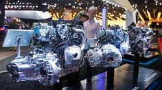 Porovnajte si, ako sa vlani darilo Peugeotu a Renaultu