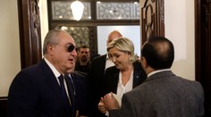 Le Penová zrušila stretnutie s muftim, odmietla si dať šatku