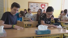 Pozreli sme sa na to, ako koronavírus zasiahol školy a škôlky. Nie všetci sú doma