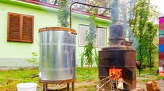 Milovníci domácej pálenky si tento rok za destiláty priplatia