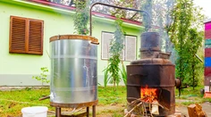 Milovníci domácej pálenky si tento rok za destiláty priplatia