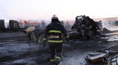 Cisterna s plynom po zrážke s autom explodovala. Po vážnej nehode v Mongolsku hlásia šesť obetí