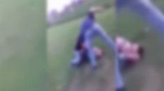 Dvaja školáci surovo napadli mentálne postihnutého muža. Ten sa od útoku bojí vyjsť z domu