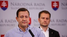 Šéfa agentúry, ktorá zorganizovala miliónovú konferenciu, spájajú so Širokým