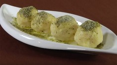 Zabudnite na jahodové guľky z obchodu. Pripravte si ich doma len zo štyroch surovín