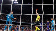 El Clásico: Ronaldo strelil parádny gól a dostal červenú kartu, podľa Zidana bola prísna