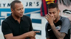 Neymar sa vzoprel otcovi, na miliónový bonus od Barcelony môže zabudnúť
