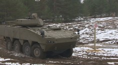 Nákup transportérov od začiatku sprevádzajú vážne podozrenia