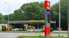 Slovnaftu plánuje dýchať na chrbát. Dokáže Orlen zatlačiť ceny benzínu a nafty ešte nižšie?