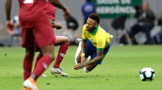 Neymar vynechá Copa America, vyradilo ho zranenie v zápase s Katarom