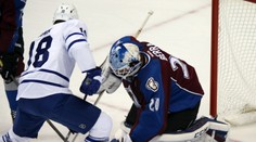 Pánik asistoval, ale Toronto podľahlo Islanders