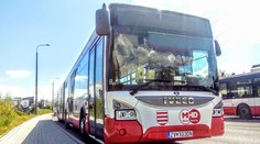 Banskobystričan, ktorý mal byť v karanténe, skolaboval v MHD. Zomrel pri prevoze do nemocnice