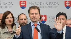 Opozícia chce vysloviť vláde nedôveru, podľa Fica jej ide o štátny prevrat
