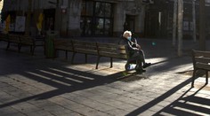 Hrozí nám pandemická apatia. Sociológ varuje pred hromadným porušovaním opatrení