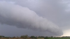 Nad Sencom sa objavil obrovský mrak