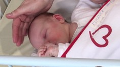 Matka, ktorá nechala Romanku v Hniezde záchrany, sa po ňu dnes vrátila