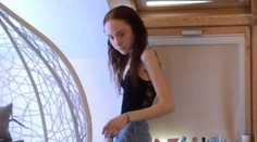 Šikana ju dohnala na váhu 25 kilogramov. Tínedžerka opísala detaily svojho boja