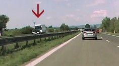 Autobus zachytili na video tesne pred nehodou