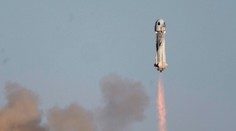 Ďalší turisti vo vesmíre: V rakete New Shepard bola aj dcéra 1. Američana v kozme