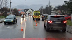 Vážna dopravná nehoda v Martine. Sanitka zrazila chodkyňu na priechode pre chodcov
