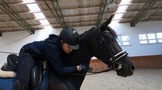 Hendikep pre ňu nie je prekážkou. Mladá Anastasia je najlepšia česká drezúrna parajazdkyňa