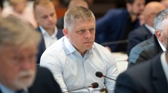 Fico strašil domácou úlohou, ktorú pred rokmi stopol Pellegrini. Učitelia už napísali otvorený list