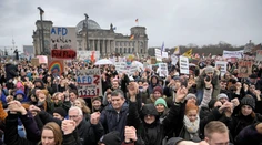 Po celom Nemecku sa protestovalo proti krajne pravicovej strane AfD. V Berlíne sa zišlo 150-tisíc ľudí