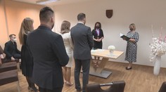 So svadbami sa v stredu roztrhlo vrece. Páry si zámerne vybrali magický dátum