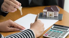 Slovenské domácnosti sú zadlžené viac ako firmy