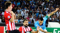 Hamšík prihral na gól Higuaína, Neapol ide do odvety s remízou