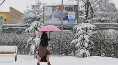 Na polovici Slovenska môže do stredy napadnúť aj štvrť metra snehu
