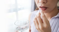 Pozor na voľnopredajné lieky od bolesti. Vedci odhalili, že môžu mať neblahé účinky na srdce