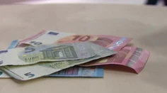 Začína sa veľké prelievanie úspor v druhom dôchodkovom pilieri