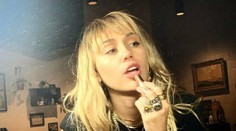 Miley Cyrus spôsobila šok pre fanúšikov! Zmenila sa na nepoznanie