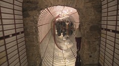 Ukážeme vám dom, v ktorom žila Sládkovičova Marína. Páry si v ňom teraz ukladajú symboly svojej lásky