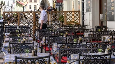 Pandemická situácia sa zlepšuje, pozastavujú SOS dotácie. ÚPSVaR odporúča, čo máte teraz urobiť