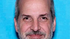 Profesionálny fotograf omamoval modelky, ktoré potom fotil nahé. Niektoré znásilnil