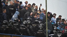 Fanúšikovia Slovanu museli opustiť štadión v Dunajskej Strede