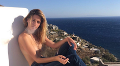 Hviezda seriálu O.C. California už nie je bacuľka. Fotka hore bez