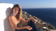 Hviezda seriálu O.C. California už nie je bacuľka. Fotka hore bez