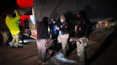 Policajti zadržali imigrantov pri slovensko-poľských hraniciach, skrývali sa v kamióne