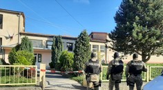 Útok sekerou v Novákoch si vyžiadal dvoch zranených. Prípad prevzala NAKA