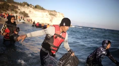 Najväčší humanitárny projekt EÚ! Asi milión utečencov dostane platobné karty
