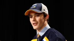 Supertalent Dvorský podpísal svoj prvý kontrakt v NHL