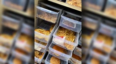 Experiment výživovej poradkyne sa stal virálnym: Dva roky staré jedlo z fast foodov sa nekazí