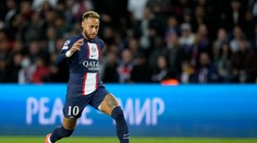 Veľkú futbalovú nedeľu zakončil priamy boj o prvé miesto v Ligue 1. Neymar zariadil pre PSG tri body