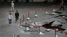 Dvaja mŕtvi a 324 zranených. Na Taiwane vyčíňal tajfún