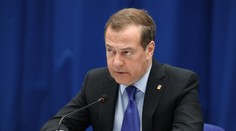 VIDEO: Ruský exprezident Medvedev ukázal novú mapu Ruska. Tentoraz je ešte väčšie